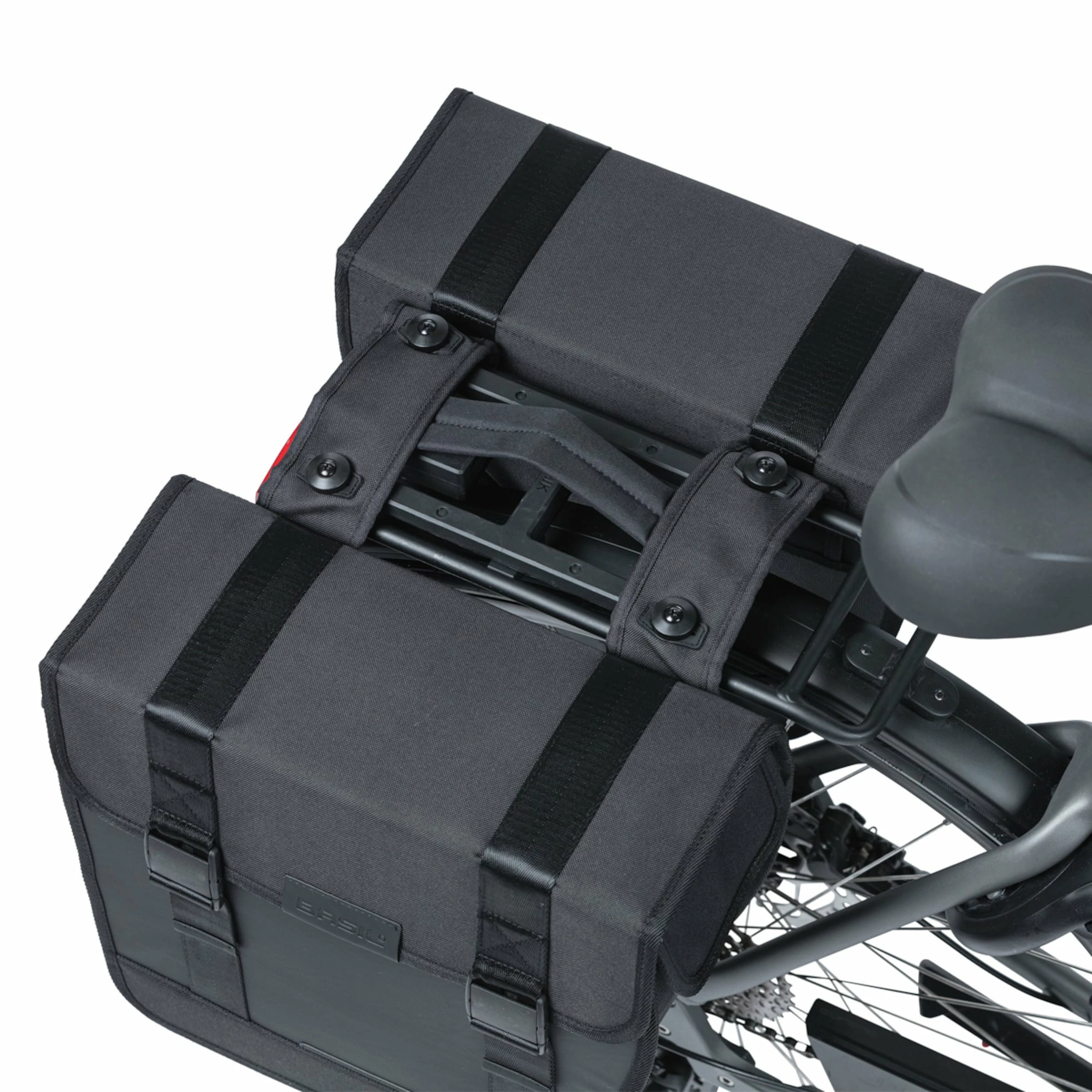 BASIL Tour Waterproof Double Pannier Bag MIK Double Sacoche Porte-bagages 5 BASIL Tour Waterproof Double Pannier Bag MIK Double Sacoche Porte-bagages – Image 5