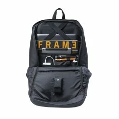 BASIL B-SAFE BACKPACK Sac à Dos -Accessoires Vélo Soldes 9B5D126B7FE9D41329F8C594733B9792