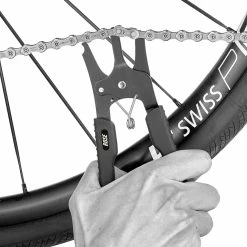 Rose Pince 2en1 Pour Ouvrir Et Fermer Des Maillons Attache-rapide -Accessoires Vélo Soldes CA9AB8E08E201E4B18219BDEDD153192